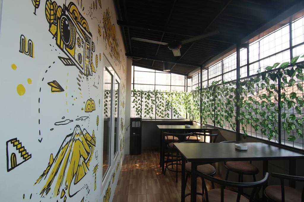 Hotel Pules Yogyakarta Exterior foto
